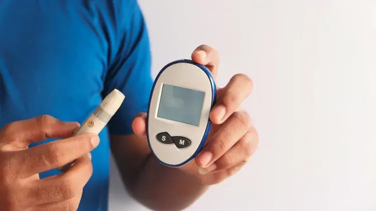 Mide tu glucosa cansancio